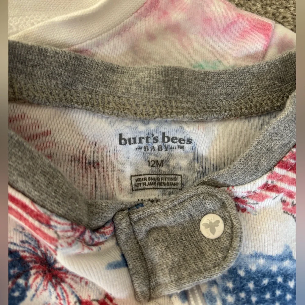 4 pairs of Burts Bees PJs - 12 months - Picture 6 of 7